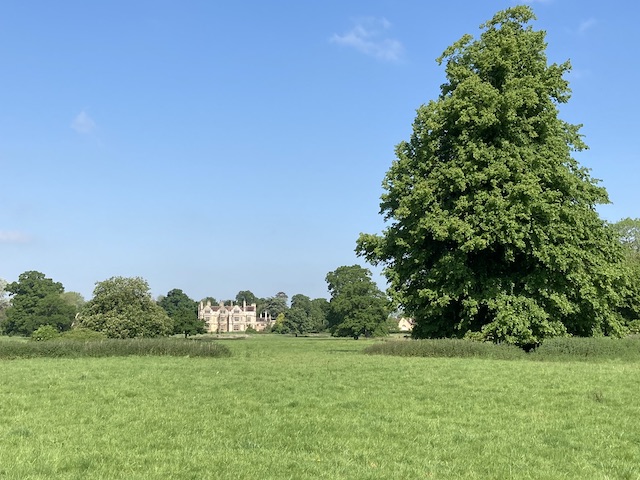 Lechlade1