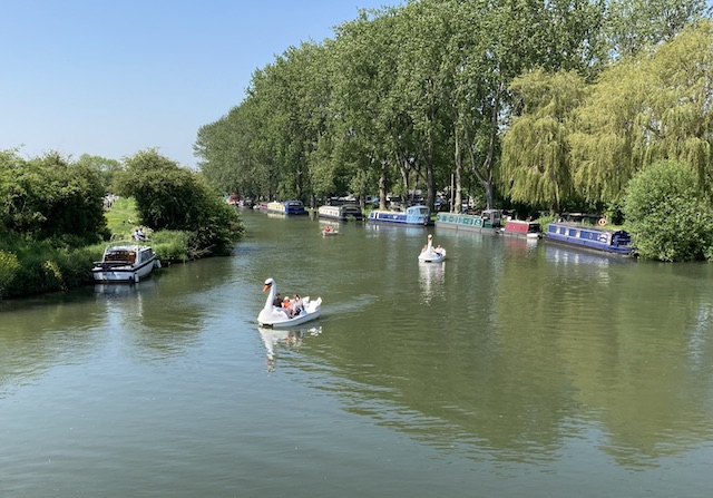 Lechlade6
