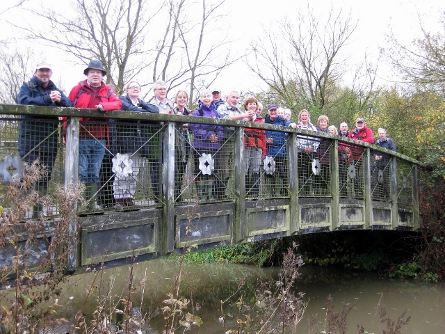 We20cross20the20River20Avon20at20Willow20Bridge